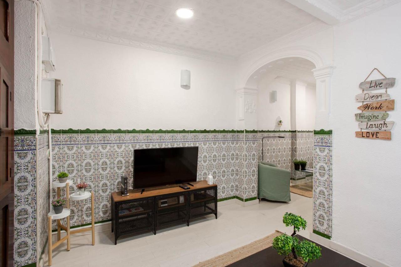 Lovely Home With Sunny Patio Near The Beach Valencia Luaran gambar