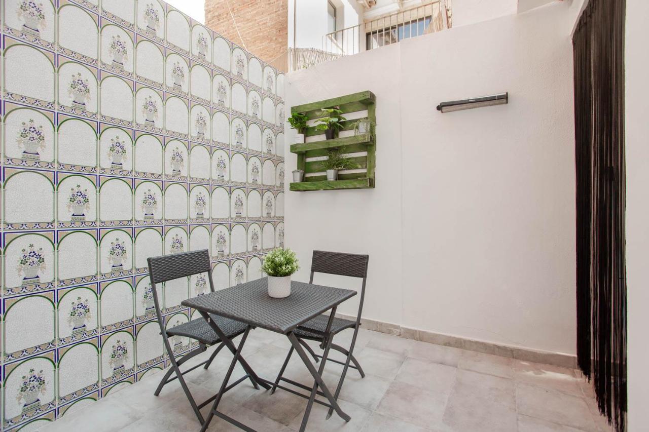 Lovely Home With Sunny Patio Near The Beach Valencia Luaran gambar