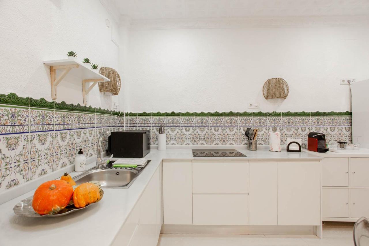 Lovely Home With Sunny Patio Near The Beach Valencia Luaran gambar