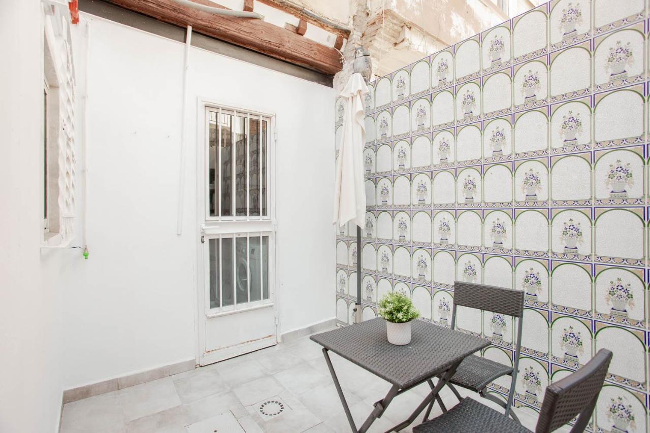 Lovely Home With Sunny Patio Near The Beach Valencia Luaran gambar