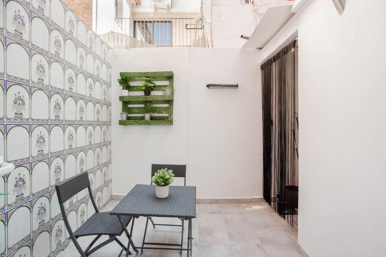 Lovely Home With Sunny Patio Near The Beach Valencia Luaran gambar